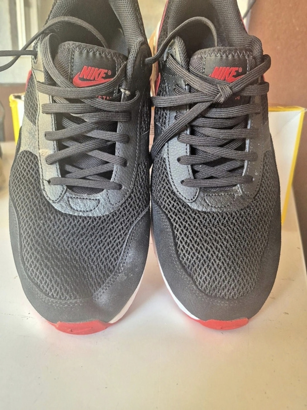 Nike Air Max SYSTM Men's Athletic Shoes Black & Red US 12